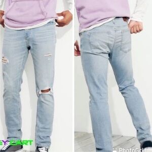 Sz32/34 Men’s Hollister Skinny Fit Epic Flex Light Wash Distressed Denim VGUC